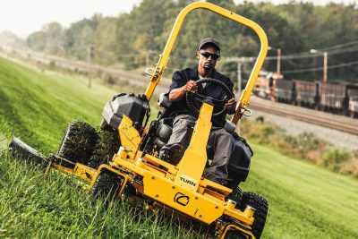 Cub Cadet Pro Z 900 Series 972SD - Image 3