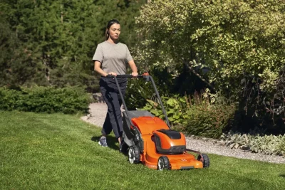 Husqvarna LC247i Lawn Mower